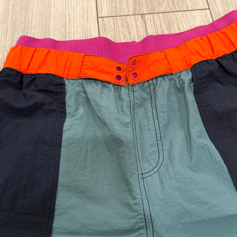 Free People FP Movement S Sundaze Shorts Board Navy Colorblock Relaxed Fit Beach - Picture 2 of 6